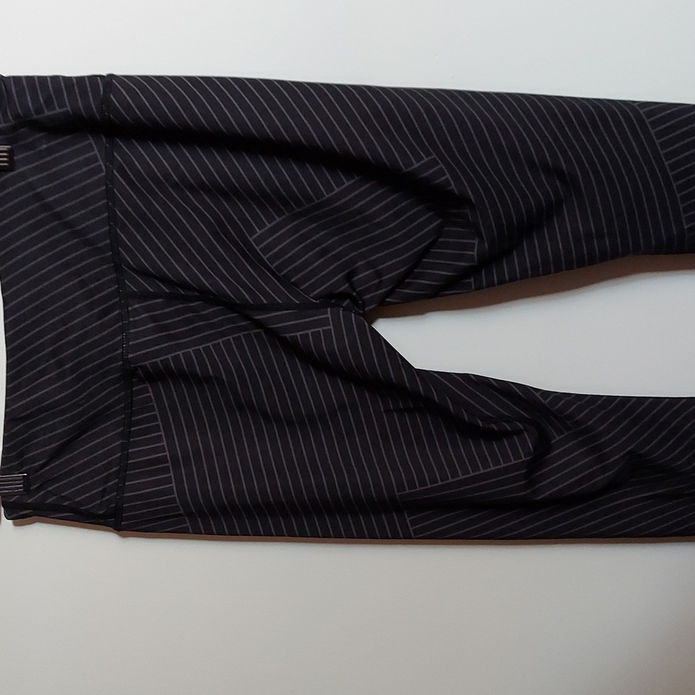 Striped Reebok Leggings - Picture 3 of 6